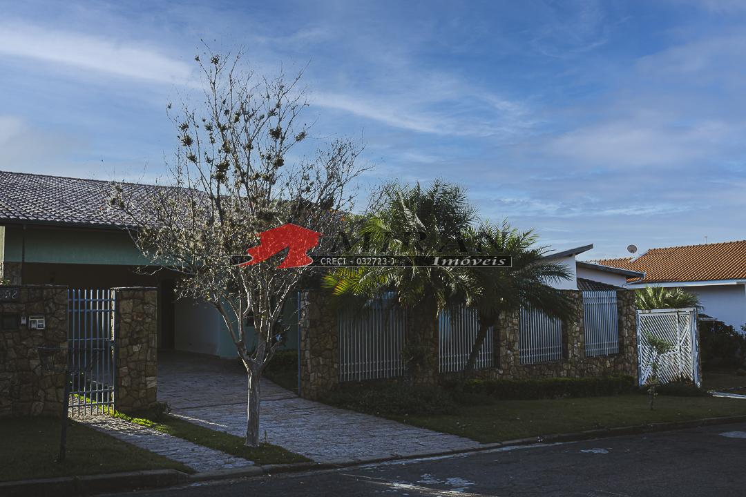 CASA A VENDA -CONDOMINIO LAUZANE- PRÓXIMO A SANTA CASA VALINHOS/S.P